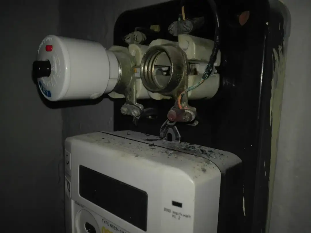 Jak skutecznie sprawdzić bezpiecznik topikowy i uniknąć problemów