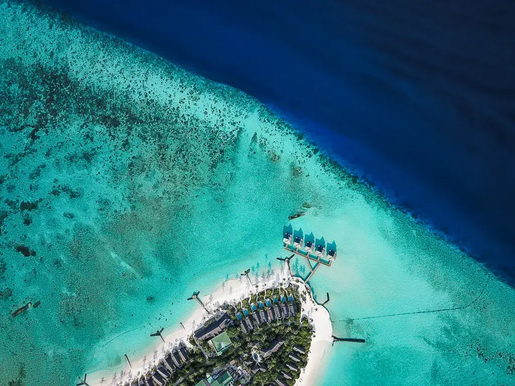 Malediwy czy jest bezpiecznie? Odkryj zagrożenia i zabezpieczenia