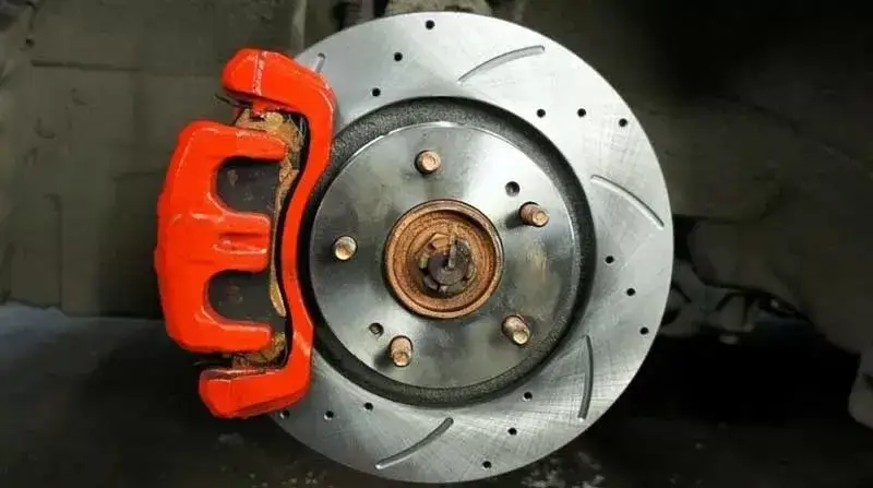  Układ hamulcowy - objawy usterek i jak je naprawić