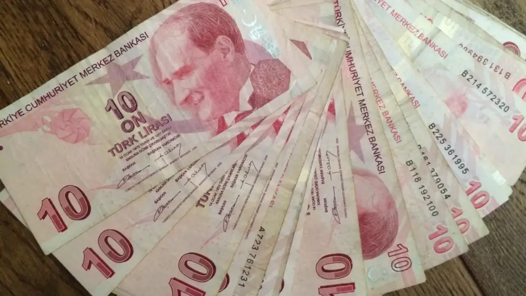 Jaka waluta obowiązuje w Turcji? Uniknij nieprzyjemnych niespodzianek