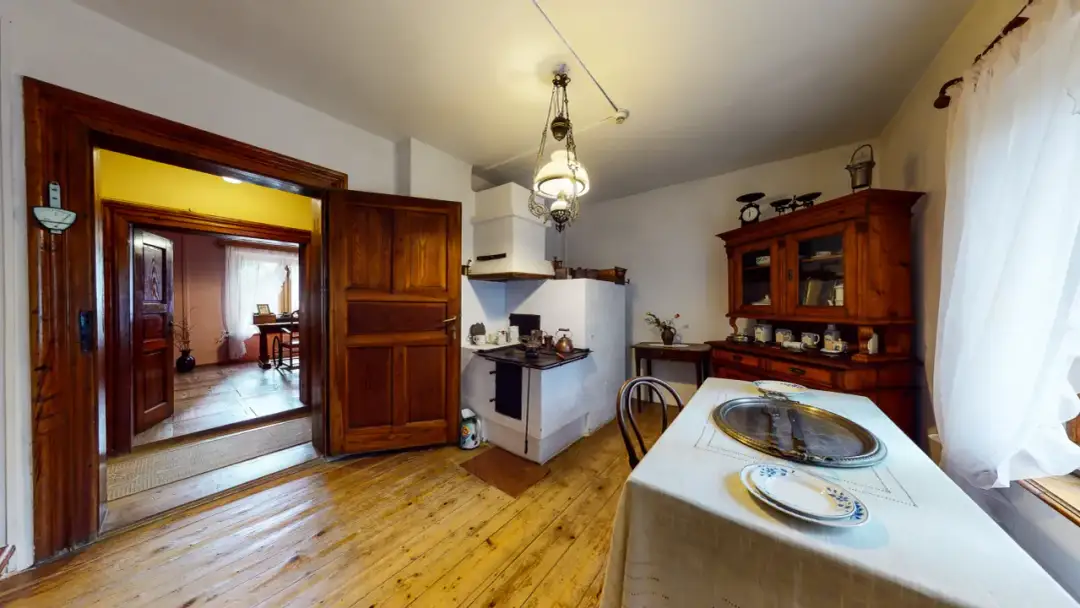 Dworek Marii Konopnickiej - historia, życie poetki i muzeum w Żarnowcu