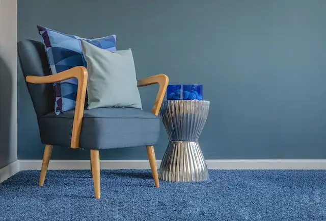 Wykładzina do salonu: rodzaje, właściwości i jak wybrać najlepszą opcję?