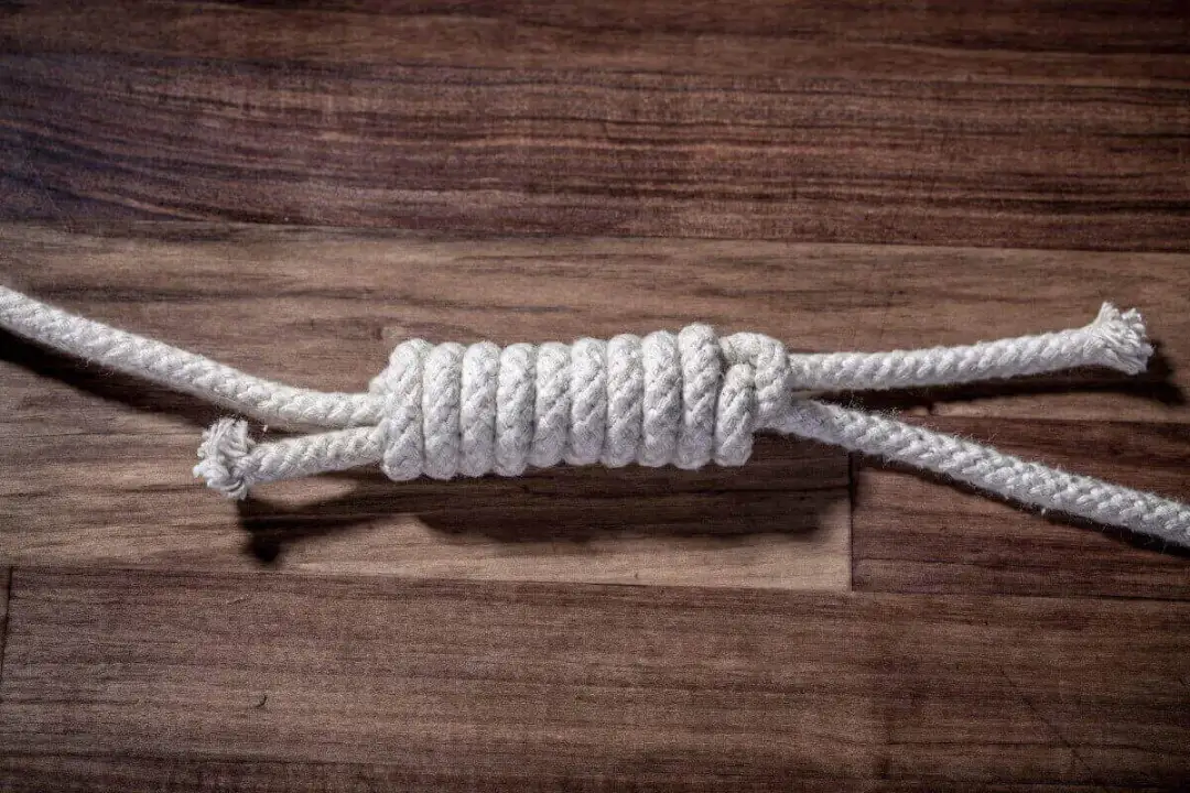 Łączenie plecionek: FG, Uni, Albright węzły, które nie zawiodą!