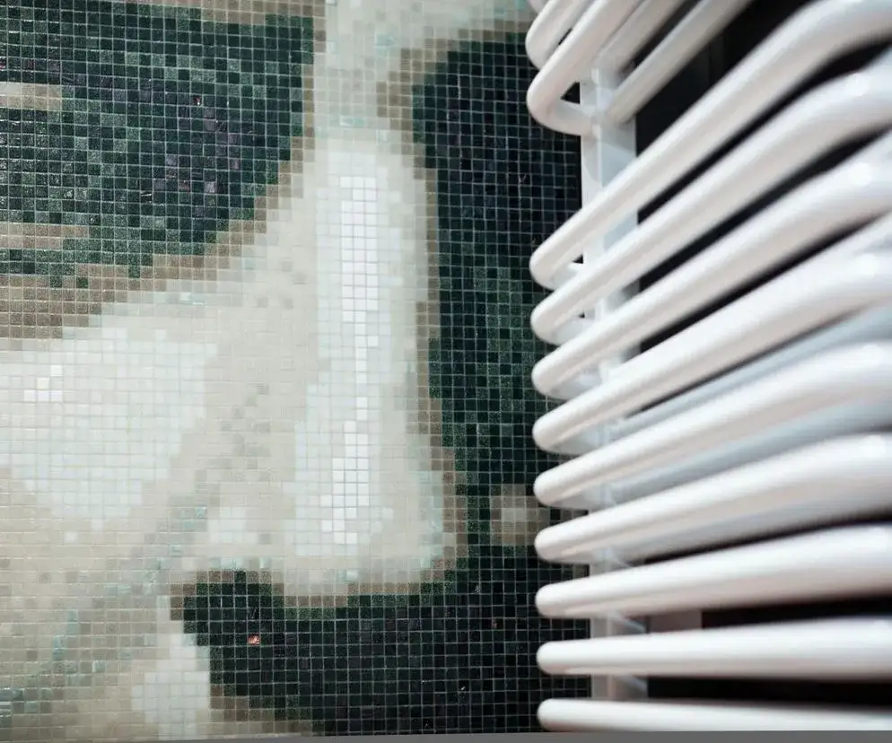 Jak odpowietrzyć grzejnik łazienkowy drabinkowy i uniknąć problemów z ciepłem