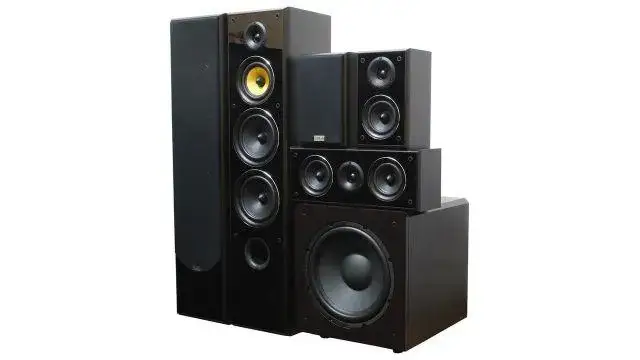 Jakie głośniki do kina domowego wybrać, by nie żałować wyboru?