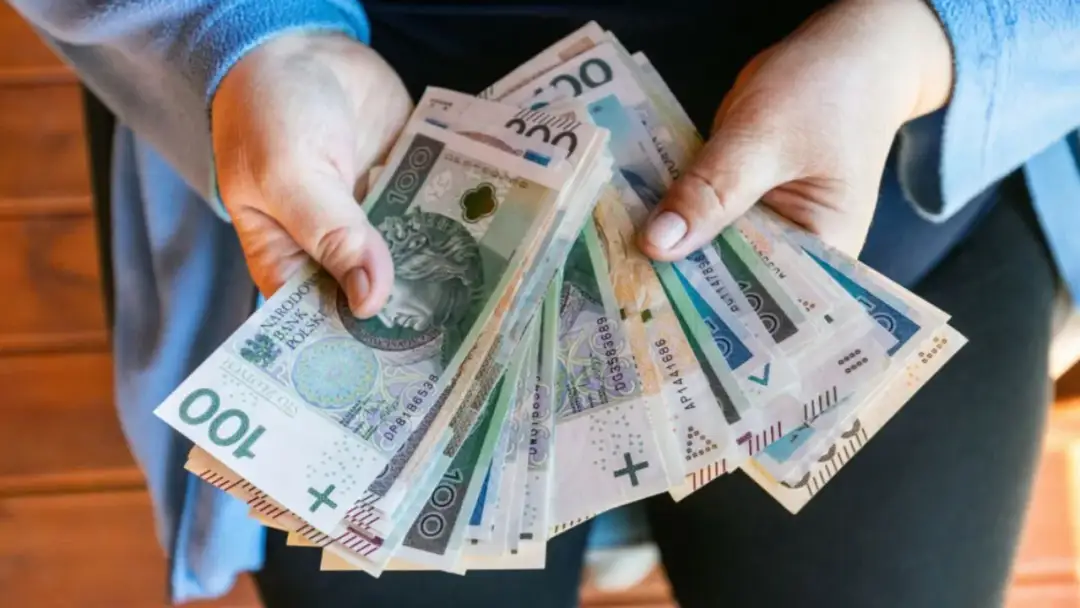 Co PiS obiecuje emerytom? Kluczowe zmiany w świadczeniach dla seniorów