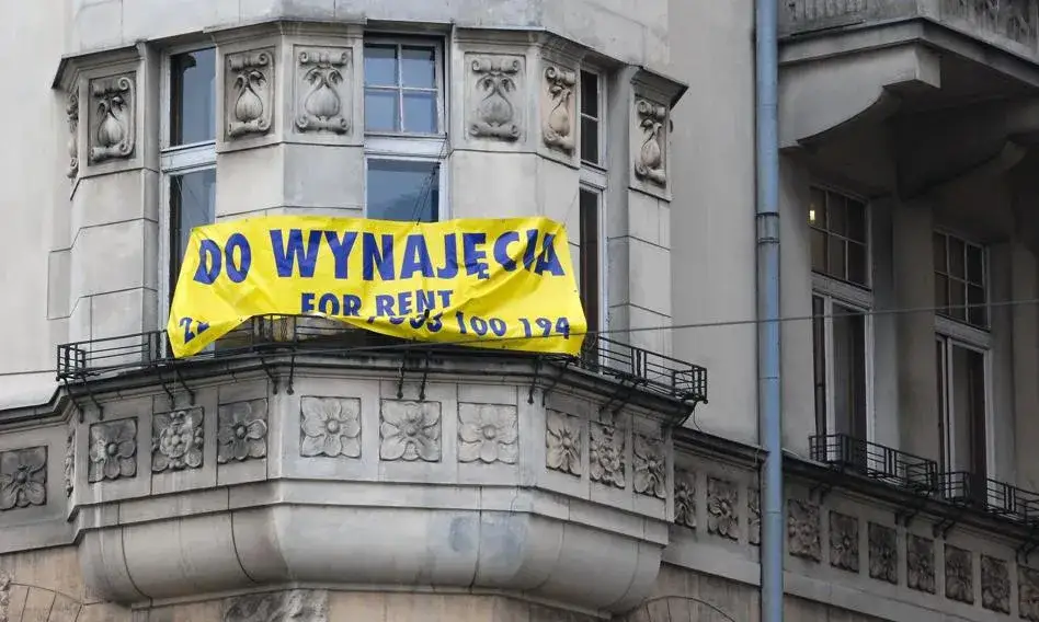 Czy za wynajem płaci się z góry? Oto co musisz wiedzieć o czynszu