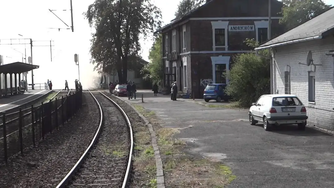 Krzeszowice-Kraków: Pociąg "pośpieszny"? Oto prawdziwe przystanki!