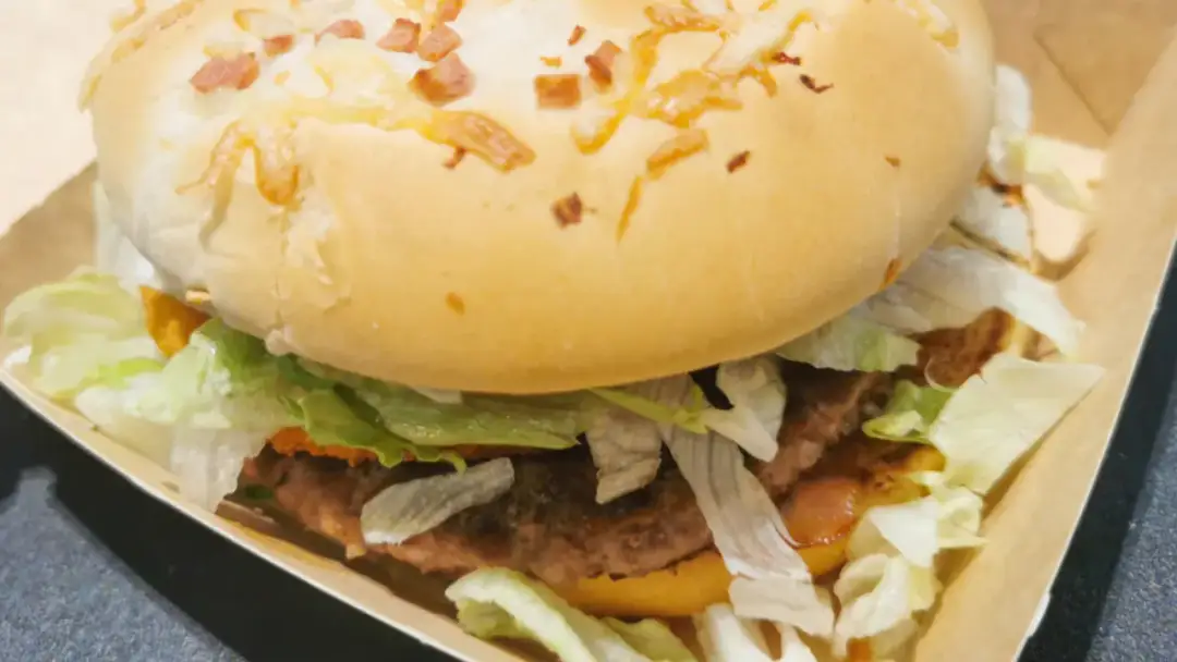 Ile kalorii ma drwal z żurawiną - prawdziwe wartości odżywcze McDonald's