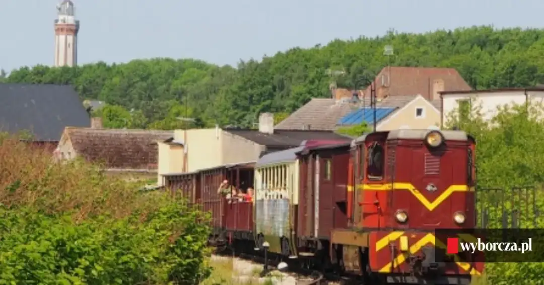 Pociągiem do Pogorzelicy? Sprawdź, jak zaplanować podróż!