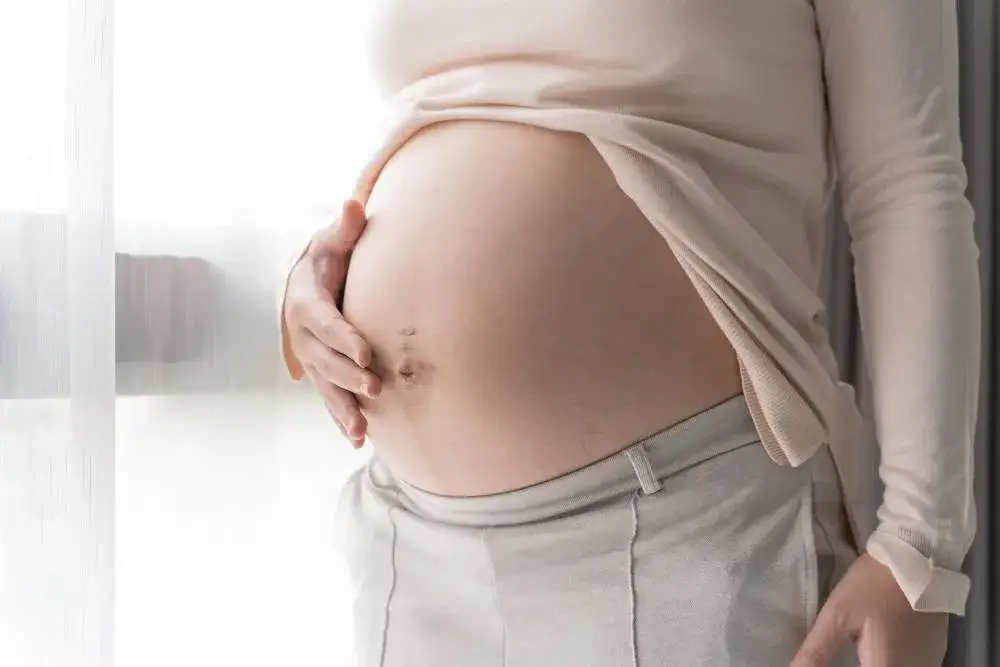 Ciąża: Kiedy do lekarza, aby uniknąć problemów zdrowotnych?