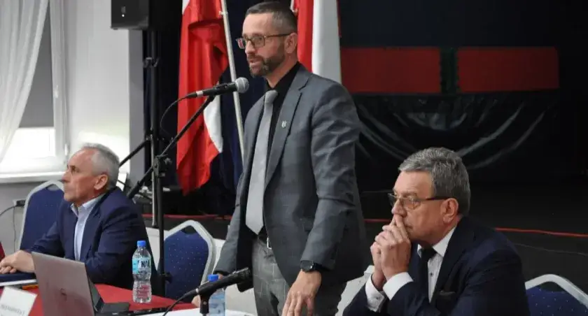 Urząd Gminy Jeziora Wielkie – kluczowe informacje i aktualności