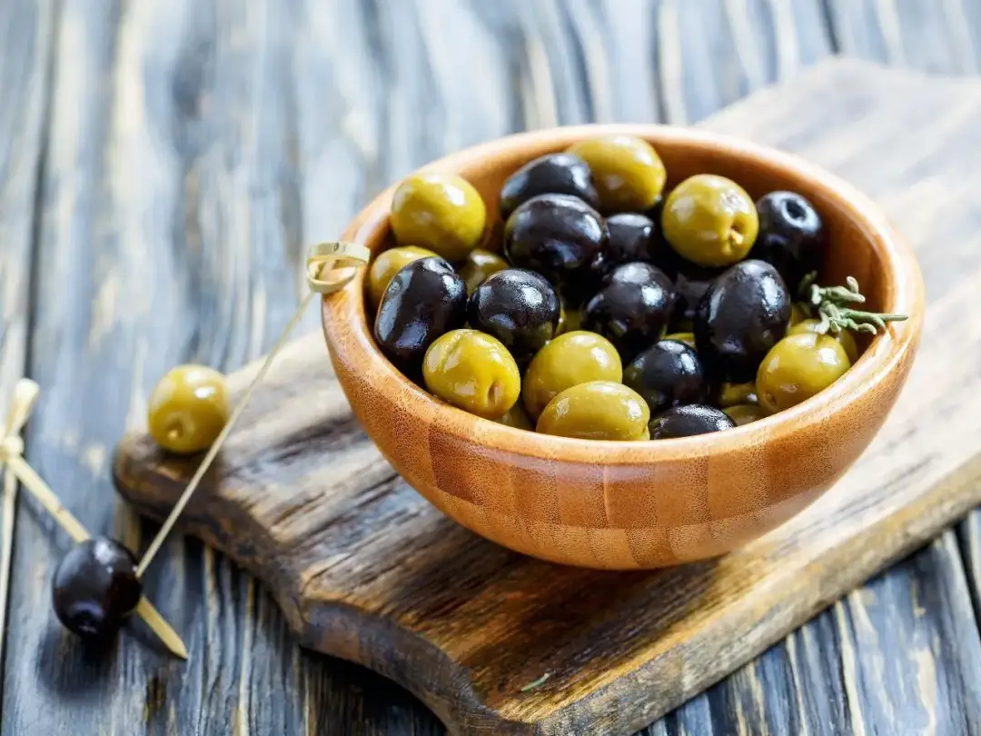 Czy oliwki tuczą? Odkryj prawdę o ich wpływie na wagę