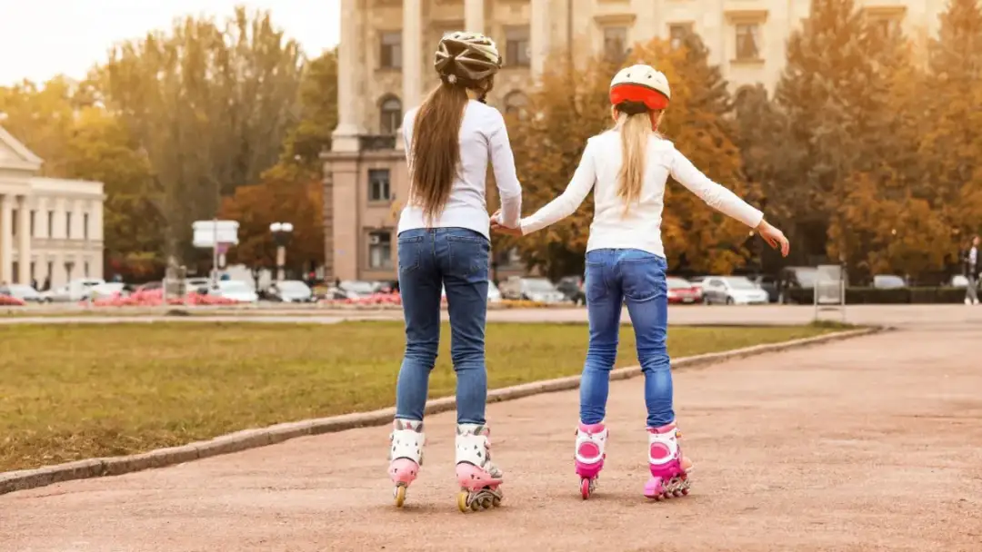 Ile zajmuje nauka jazdy na rolkach? Czas, który warto znać