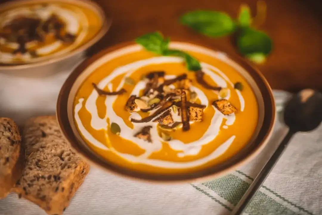 Jaka dynia na zupę krem? Odkryj sekrety smaku i konsystencji