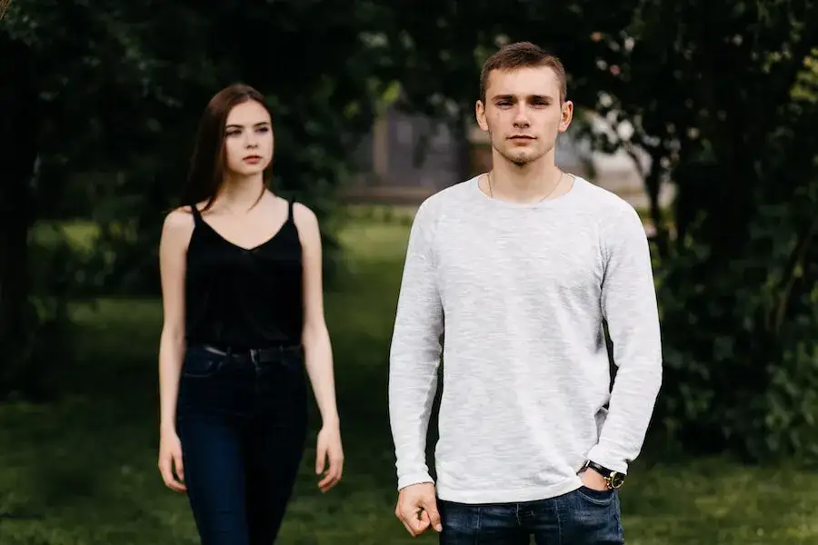 Jak myśli kobieta: sekrety kobiecej psychiki w relacjach z mężczyznami