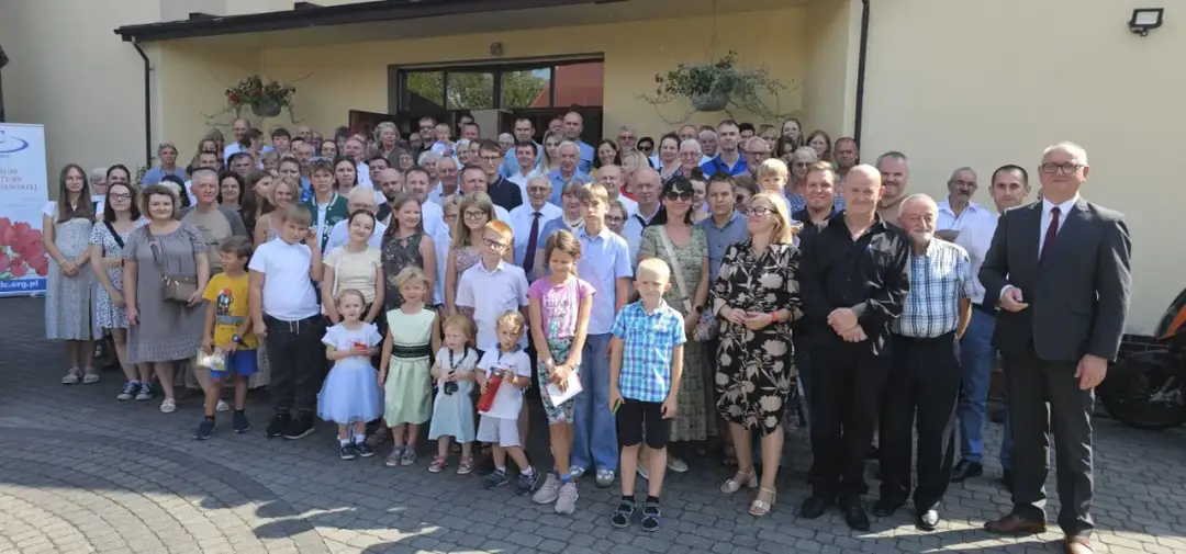 Kościół wolnych chrześcijan: Czy to sekta? Odkryj prawdę