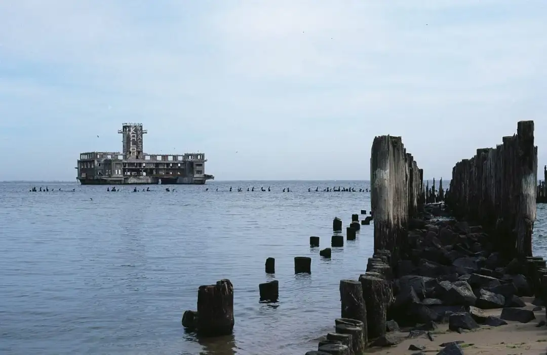 Gdynia atrakcje na niepogodę - najlepsze miejsca na deszczowe dni