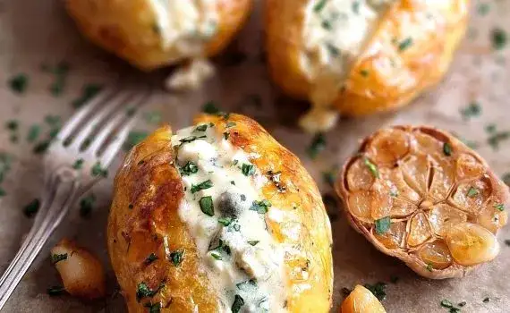 Sos pieczonych ziemniaków - Przepisy na pyszne sosy