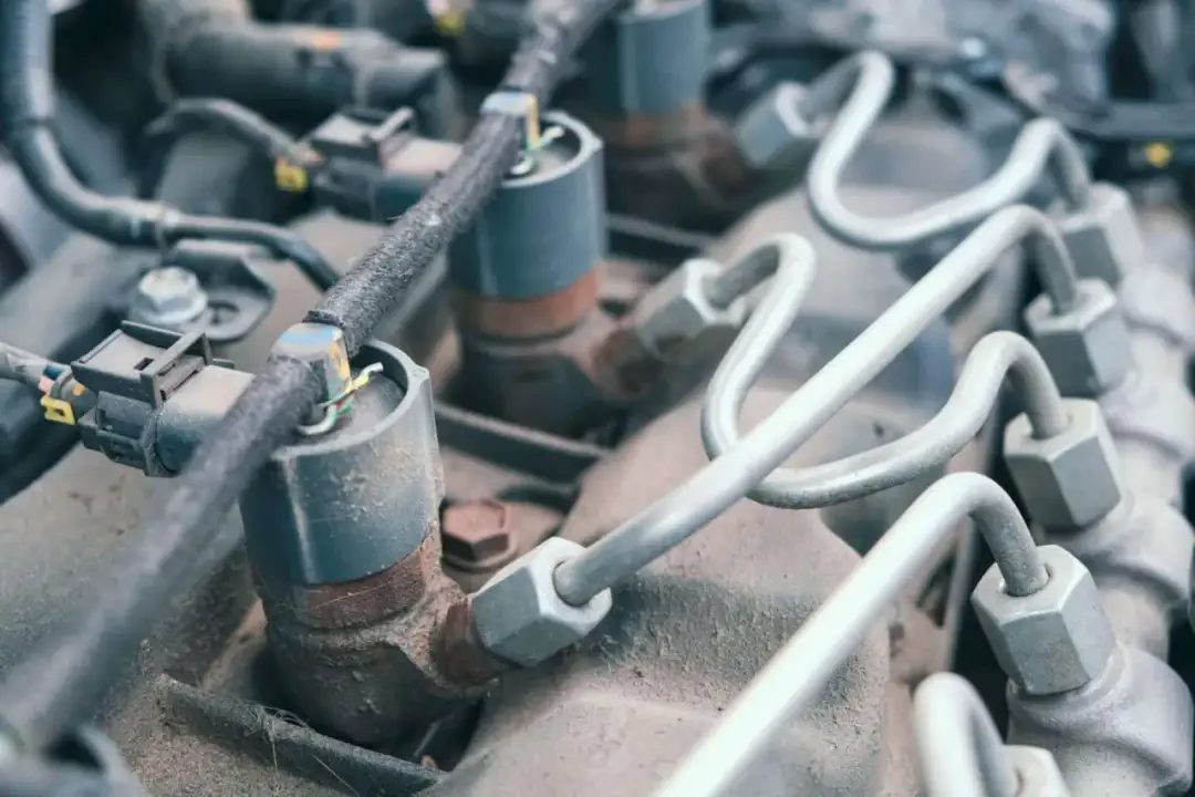 Jakie ciśnienie daje pompa paliwa w dieslu i co to oznacza dla silnika