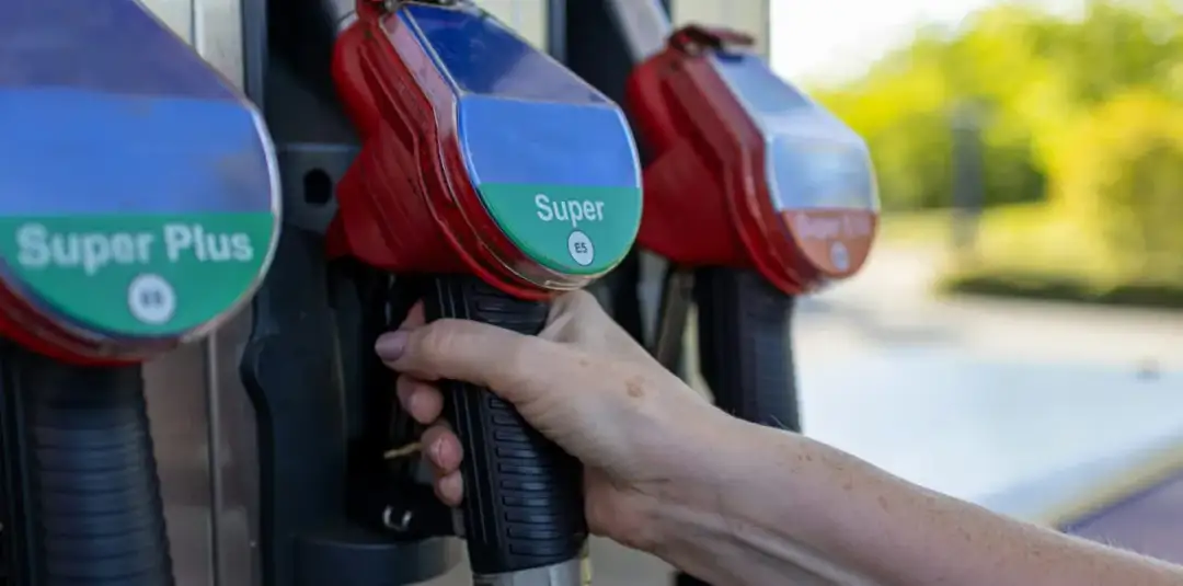 Welcher Kraftstoff für mein Auto? Vermeiden Sie teure Fehler bei der Wahl