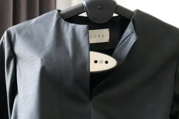 Jak prasować ekoskórę bez ryzyka uszkodzenia materiału? Sprawdź!