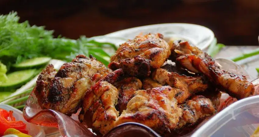 Ile piec pałeczki z kurczaka? Idealny czas i temperatura