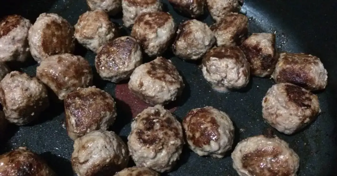 Cómo freír albóndigas en sartén sin que se deshagan fácilmente