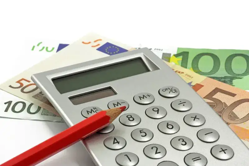 Czy delegacja jest opodatkowana? Sprawdź, co musisz wiedzieć o dietach