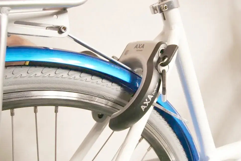 Jak zamontować blokadę tylnego koła w rowerze i uniknąć błędów