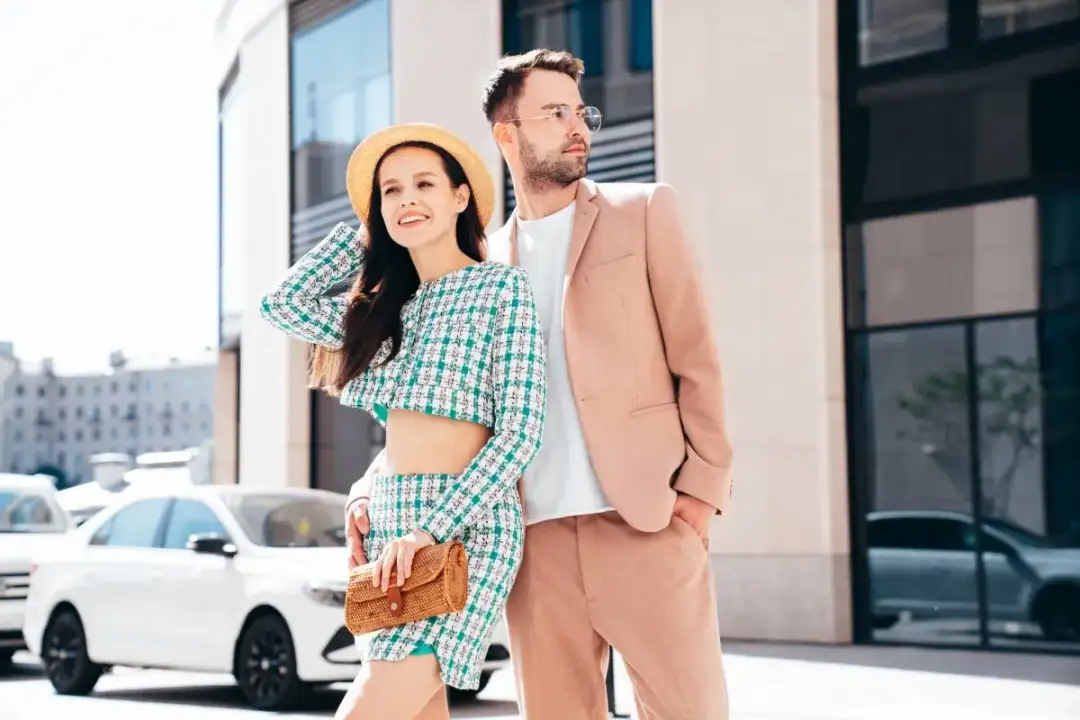 Jak ubrac się na stand up, by nie wyglądać jak nieudacznik?