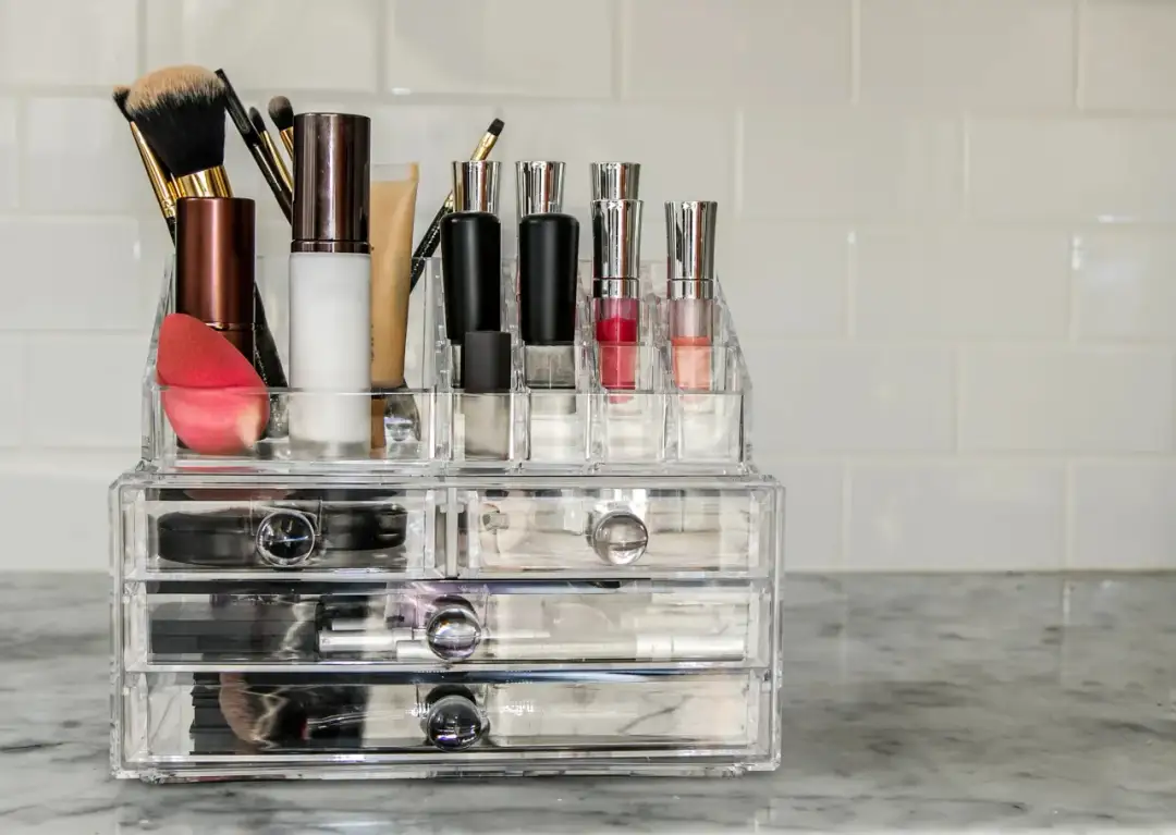Kosmetik Organizer: Finde Ordnung & spare Zeit Dein Guide