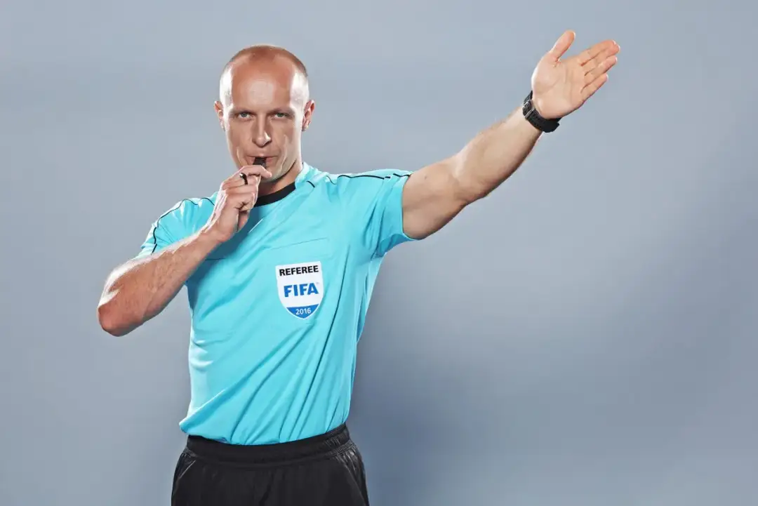 Sędzia Szymon Marciniak arbitrem w rozpoczęciu rundy najwyższej klasy rozgrywkowej!