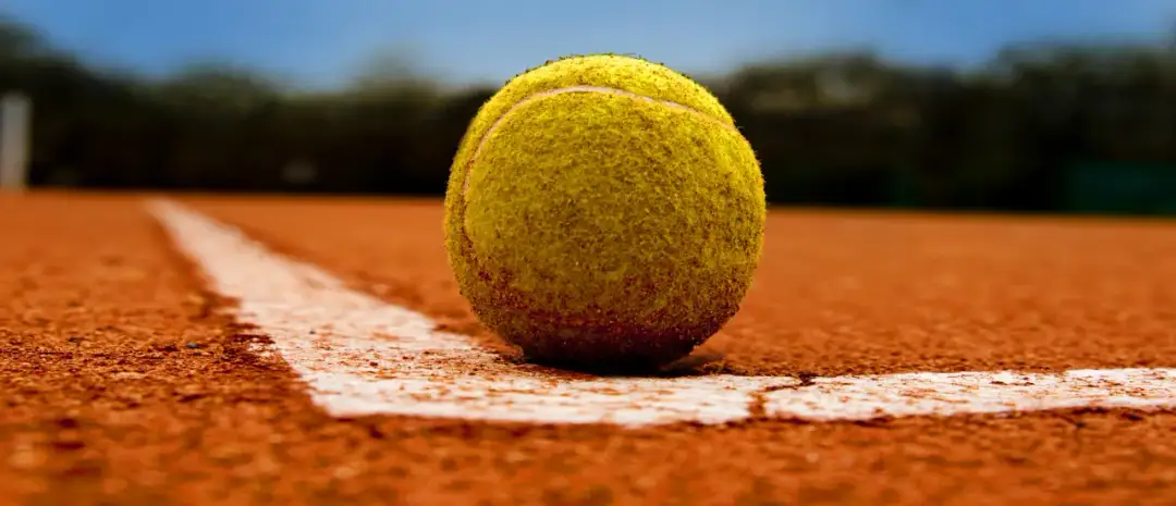 Jak liczyć punkty w tenisie ziemnym - zrozum zasady i unikaj błędów