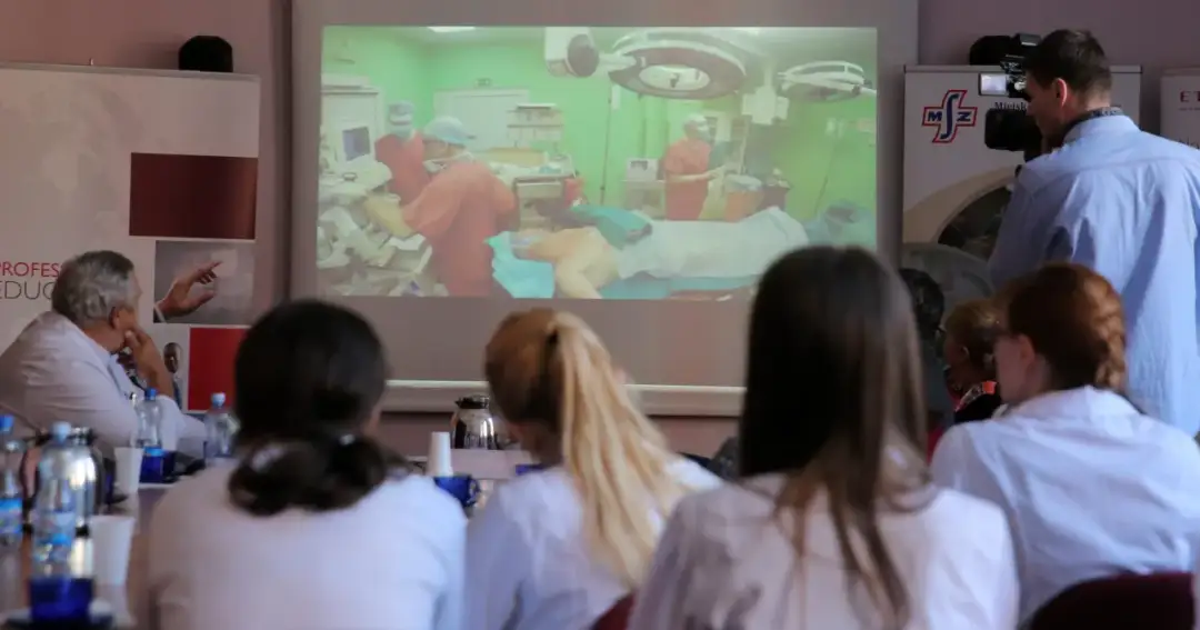 Czy studia medyczne są trudne? Odkryj prawdę i przygotuj się!