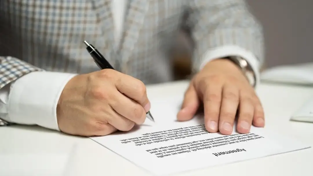 Uwaga! Uniknij pułapki zadłużonego spadku. Sprawdź to przed dziedziczeniem