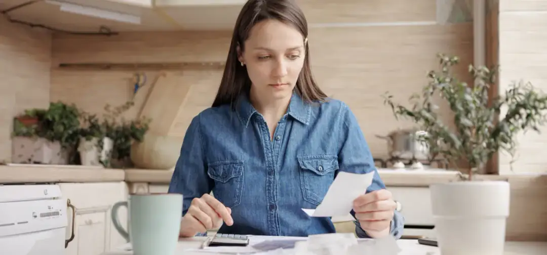 Jak osiągnąć życie bez długów: 8 skutecznych kroków do wolności finansowej