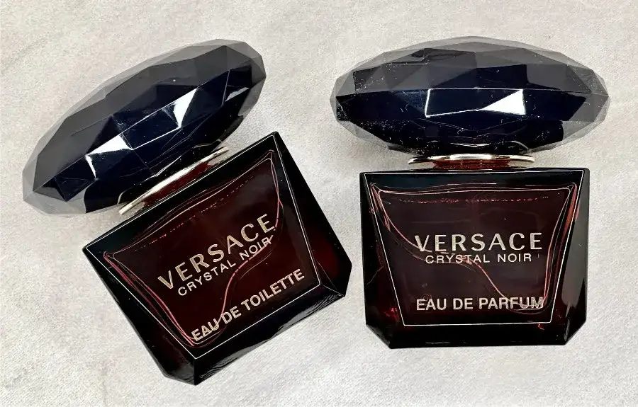 Versace Crystal Noir EDT vs EDP: Który zapach wybrać? Porównanie