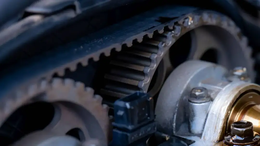 Zerwany pasek rozrządu w dieslu - objawy, które mogą zaskoczyć