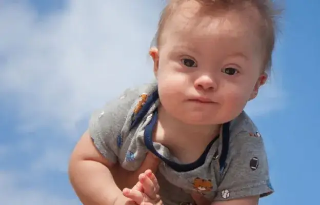 Jak wytłumaczyć dziecku zespół Downa w prosty i empatyczny sposób