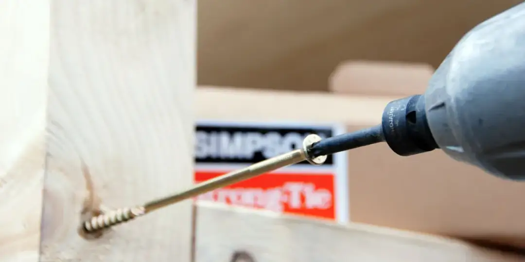 Jakie wkręty do konstrukcji szkieletowej zapewnią trwałość i bezpieczeństwo