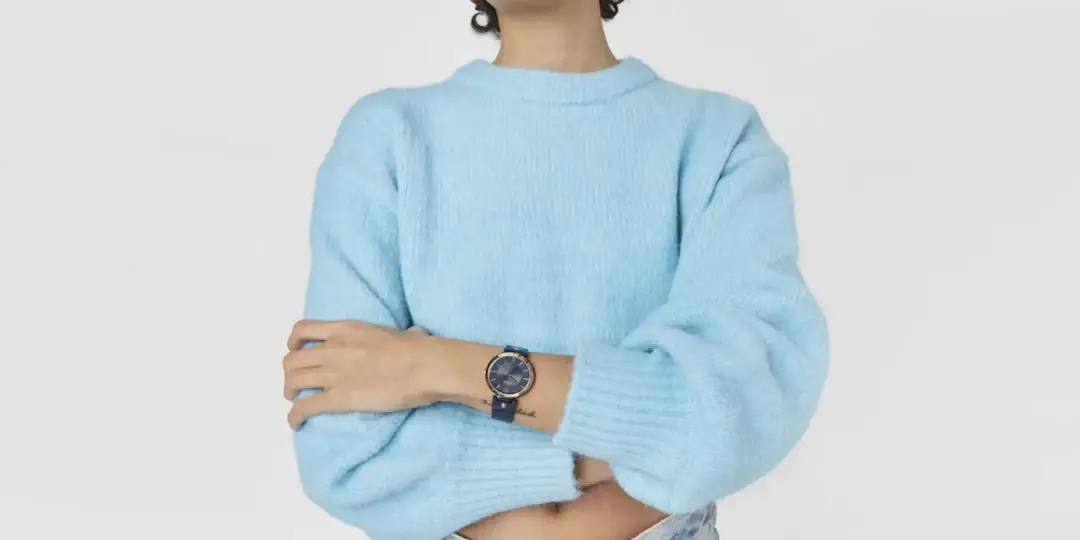 Jak nosić bransoletkę i zegarek, aby uniknąć modowych błędów