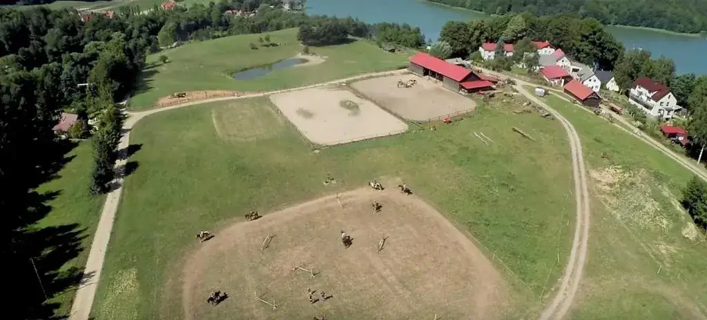 Stadnina koni Kolano - idealne miejsce na wypoczynek w naturze