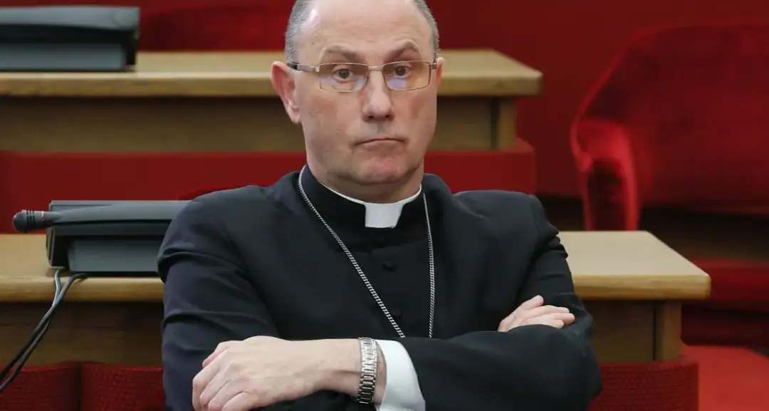 Ks. Jacek Międlar - Biografia i działalność kontrowersyjnego księdza