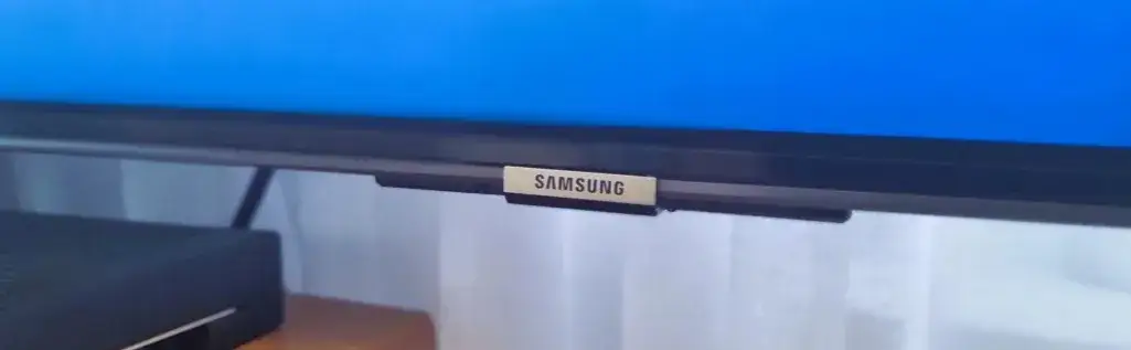 Gdzie jest kamera w telewizorze Samsung? Odkryj, jak ją znaleźć