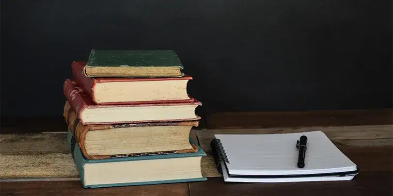 Czy programy nauczania mają numery dopuszczenia? Oto prawda o akredytacji