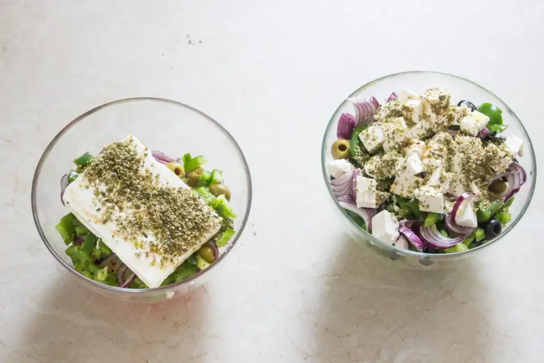 Co do sałatki greckiej? Odkryj sekrety autentycznych składników