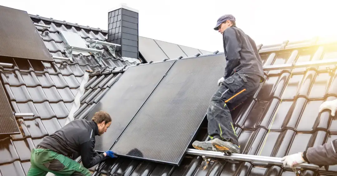 Rozbudowa fotowoltaiki: stare czy nowe zasady? Co musisz wiedzieć