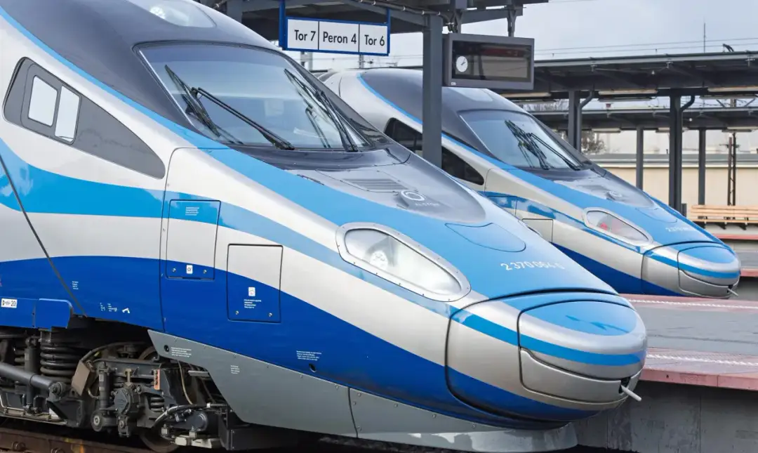 Pendolino: czy są ulgi? Sprawdź, jak zapłacić mniej!