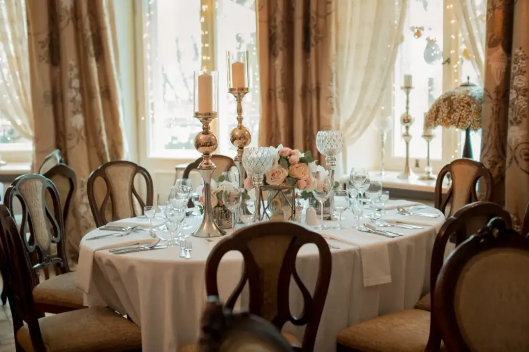 Ile kosztuje wynajem sali na wesele? Sprawdź ceny i ukryte koszty